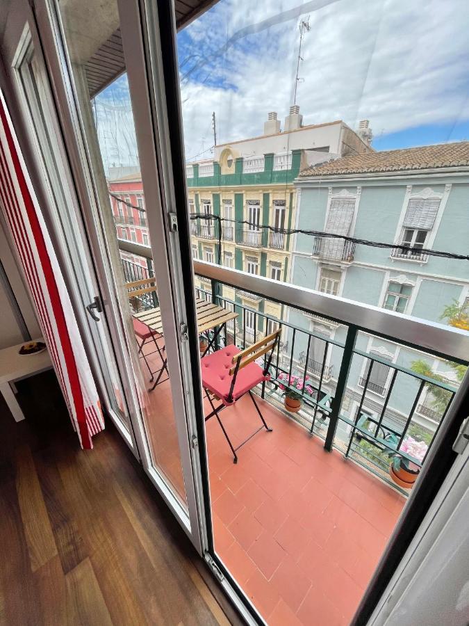 Apartamentos Sevilla Valencia Ngoại thất bức ảnh