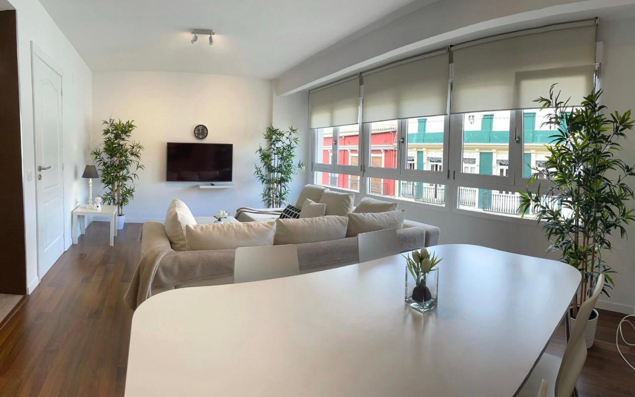 Apartamentos Sevilla Valencia Ngoại thất bức ảnh