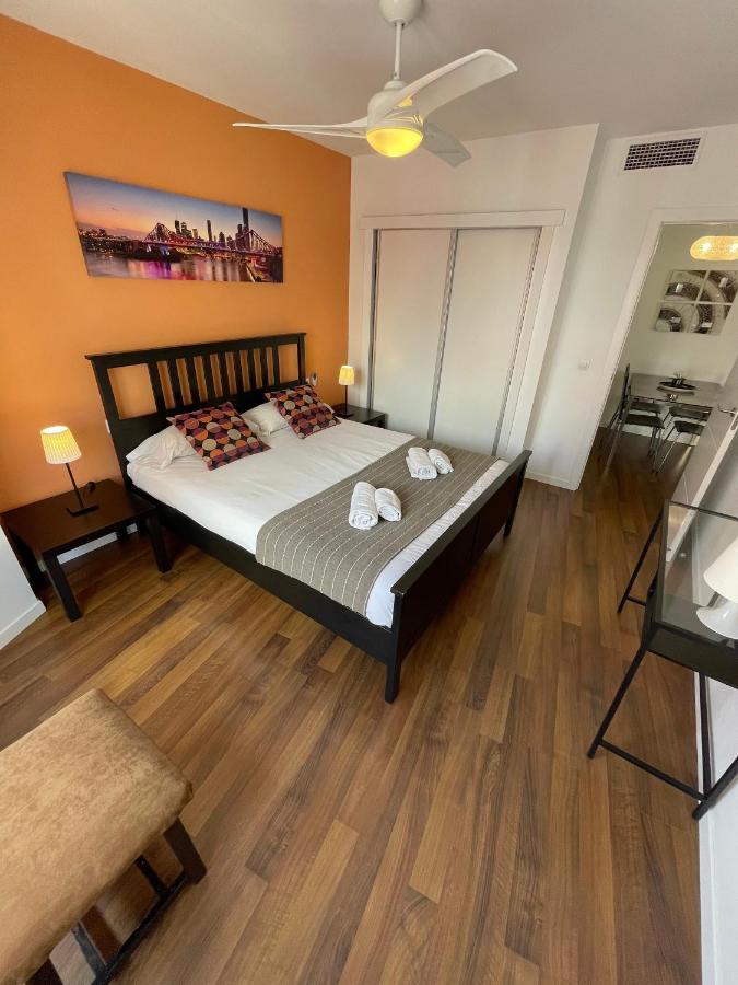 Apartamentos Sevilla Valencia Ngoại thất bức ảnh